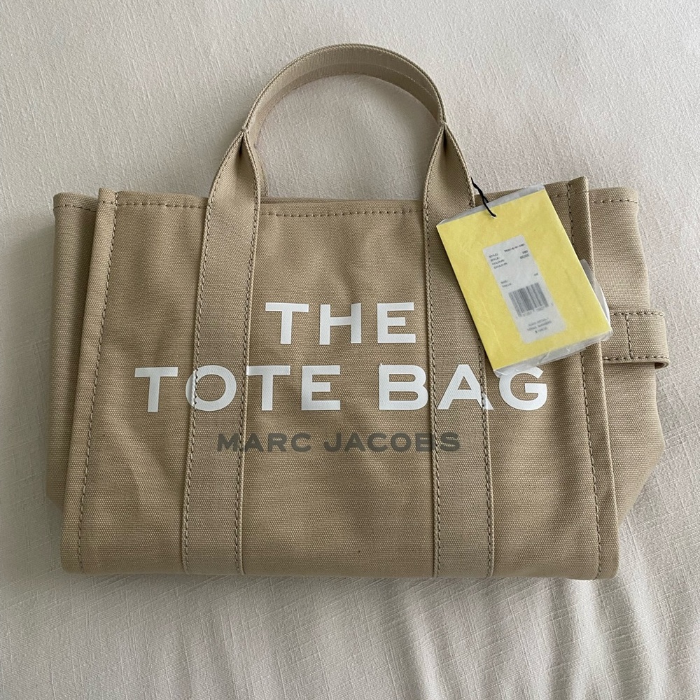 Marc Jacobs Beige Tote Bag